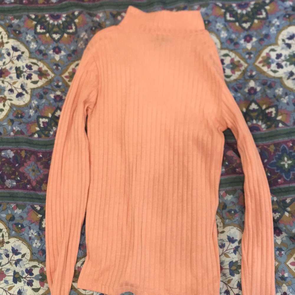 Rose mock turtle neck